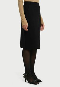 RESIDUS LIVY - Bleistiftrock - black