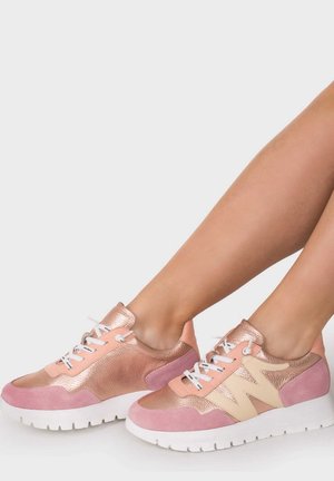 WONDERS, ODISEI - Sneaker low - rosa