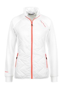 Veste blanche matelassée avec fermeture éclair à l'avant et accents orange. Dispose de poches latérales zippées et de poignets côtelés. Texture lisse tout au long.