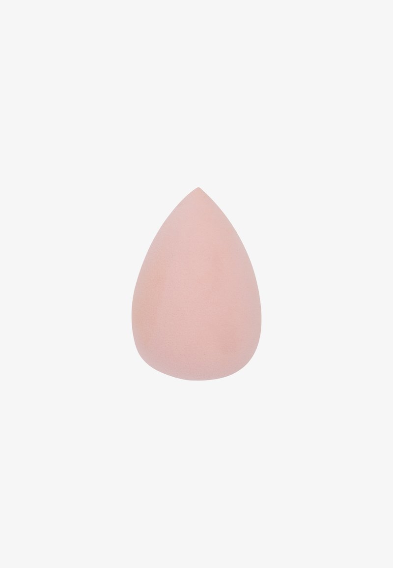 Make-up spons in een druppelvorm, zachte textuur en lichtroze kleur. Gladde oppervlakte met een puntige tip voor precieze applicatie.