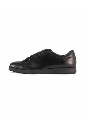 Czarne skórzane sneakersy z zaokrąglonym noskiem, tonalnymi przeszyciami, sześcioma otworami na sznurowadła i płaską gumową podeszwą dla komfortu i wsparcia.