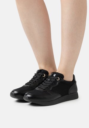 Tamaris Trainers - black glam