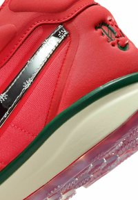 Nike Performance AIR ZOOM GT HUSTLE  - Basketballschuh - hellrot