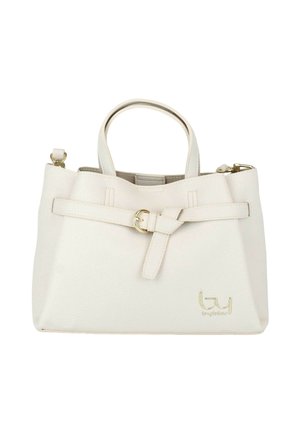 Borsa in pelle crema con manici superiori, tracolla avvolgente con fibbia dorata e logo del marchio dorato nell'angolo inferiore destro.