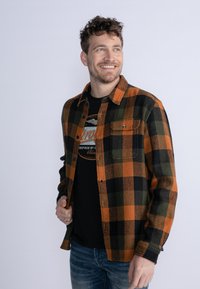 Petrol Industries CHARLESTON - Overhemd - almond