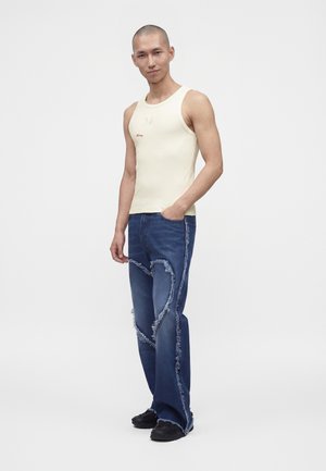 Carne Bollente, TANK TOP TITILATION UNISEX - Top - off-white
