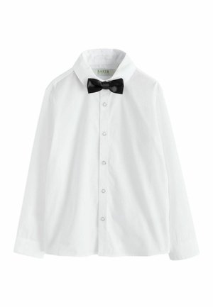 Weißes Langarm-Hemd mit Knopfleiste und spitzem Kragen, mit angenähter schwarzer Satin-Fliege, auf weißem Hintergrund dargestellt.