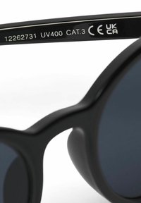 Jack & Jones Päikeseprillid - pirate black