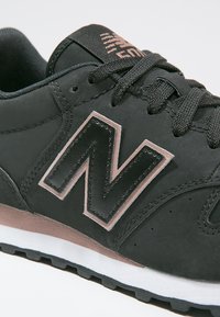 New Balance GW500 - Tossud - black