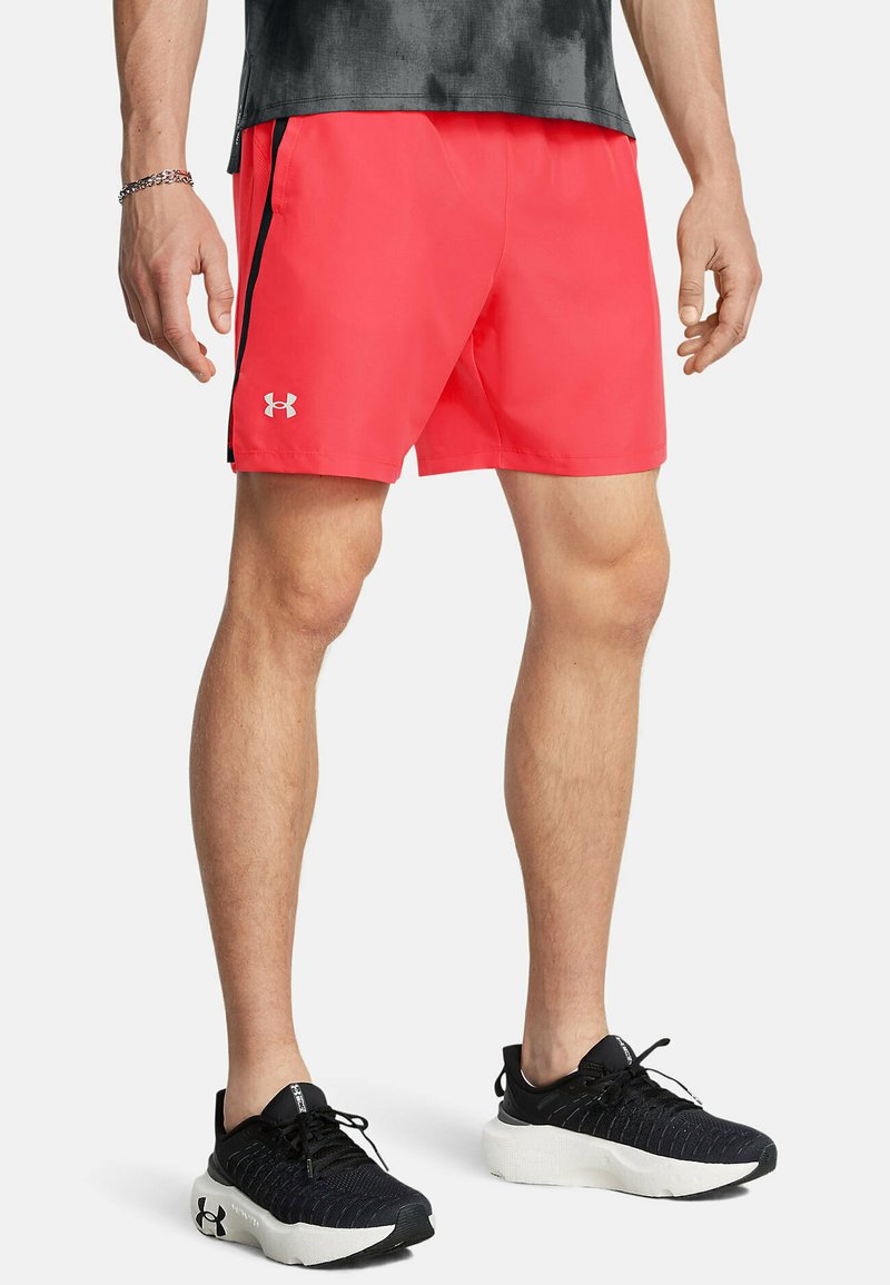 Under Armour LAUNCH - Kurze Sporthose - racer red