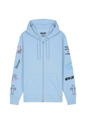 Hele sinine tõmblukuga kapuutsiga pusak, mis on valmistatud puuvillast. Suurusegraphi printidega varrukad, ees kangaroo tasku ja reguleeritav kapuuts.