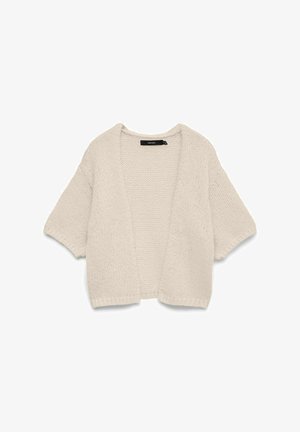 Bež pleteni kardigan otvorenog prednjeg dijela s kratkim rukavima i rebrastim rubovima, izrađen od debelog teksturiranog prediva.