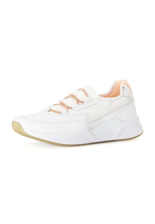 SNEAKER - Sneaker low - weiss orange