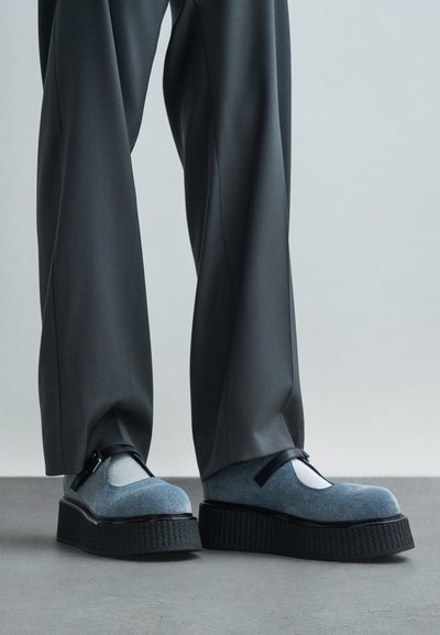 MOSCHINO Πλατφόρμες - azzurro/nero