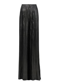 Zwarte, geplooide, wijde broek met een elastische tailleband, met een glanzende textuur en verticale strepen voor extra detail.