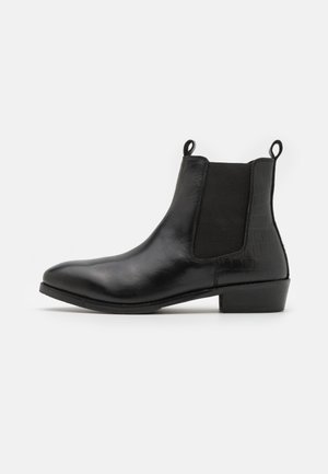 Lage laarzen - black