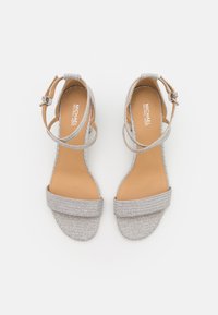MICHAEL Michael Kors Sandaler - silver-coloured