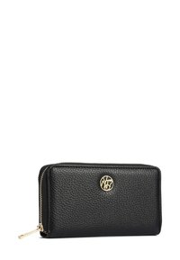 Portafoglio in pelle nera con finitura testurizzata, logo dorato e chiusura con zip. Forma rettangolare con linee pulite e design minimalista.