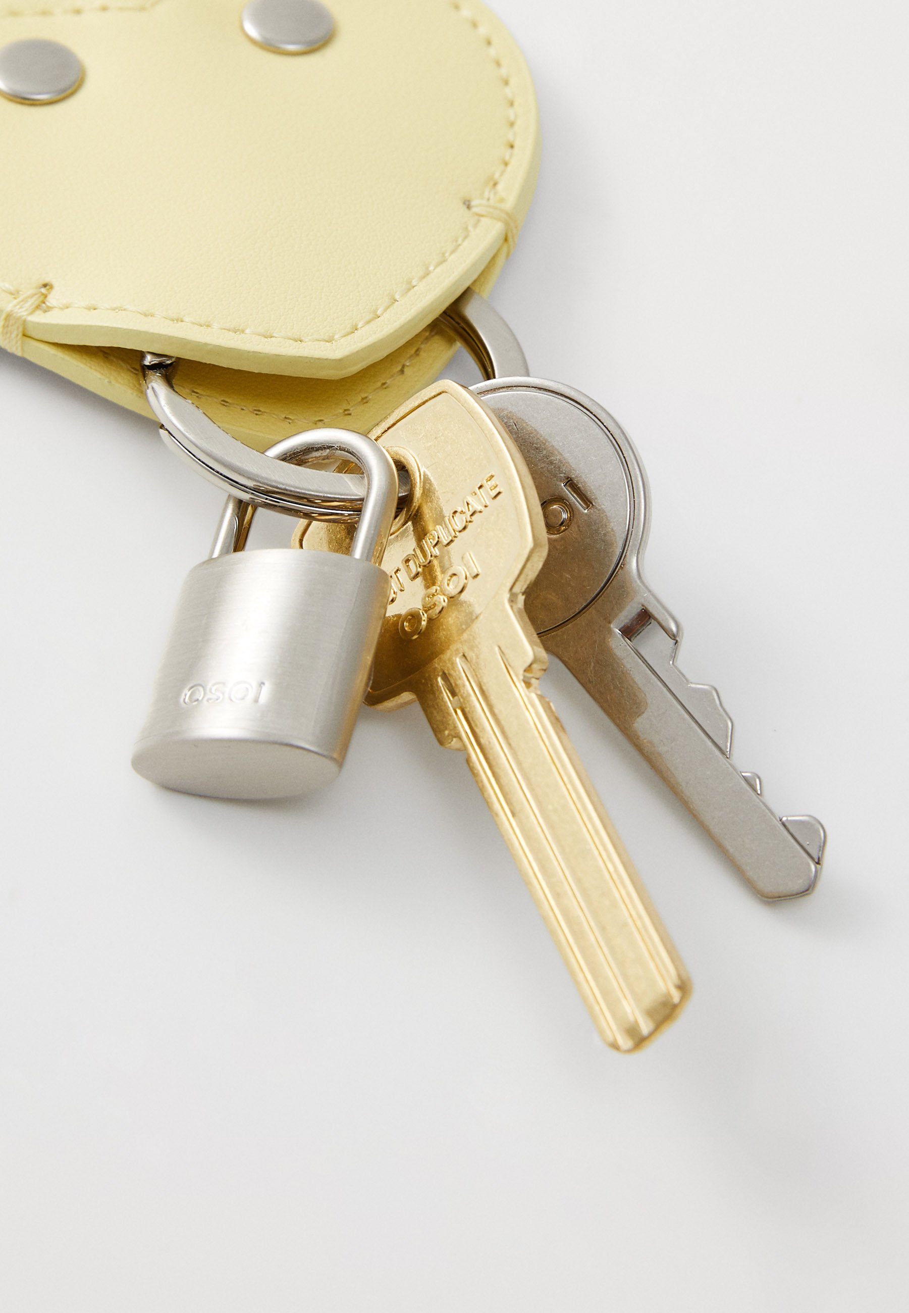 Osoi HEART FLAT KEY RING - Schlüsselanhänger - lemon/gelb - Zalando