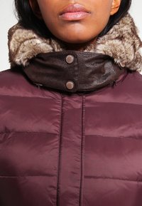 Esprit Dunjakker - bordeaux