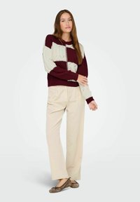 JDY JDYJUSTY L/S MIX STRUC NOOS - Vesta - cabernet