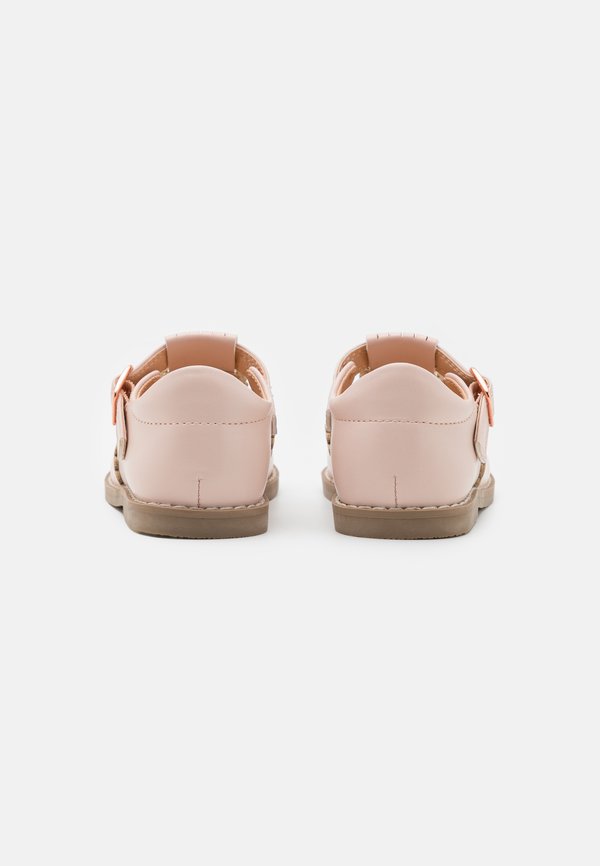 Riemchenballerina