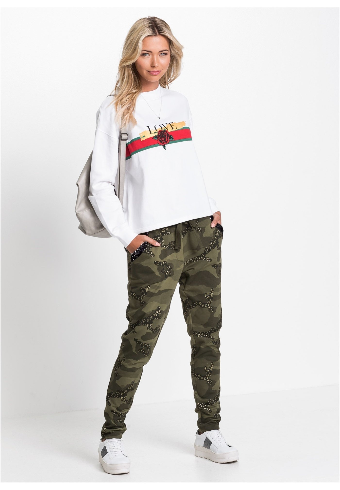 bonprix Pantaloni - grün/oliva - Zalando.it