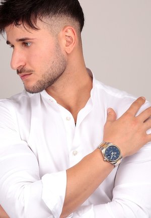 Maserati, WETTBEWERB KOLLEKTION - Montre - gold, silber, blau