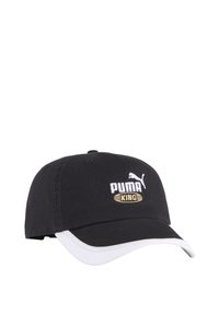 Fekete sapka ívelt karimával, fehér varrással, az elején "PUMA KING" felirattal, fehér és arany színben. Pamutból készült.