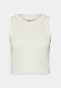Top de malha branca com decote redondo e design sem mangas, apresentando um comprimento cropped e uma textura suave e elástica.