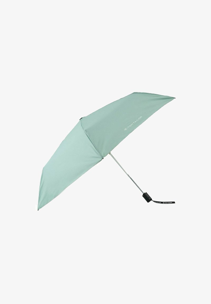 Lichtgroene paraplu met een zilveren aluminium steel en handvat; heeft een donker logo op het doek en een matte zwarte grip.