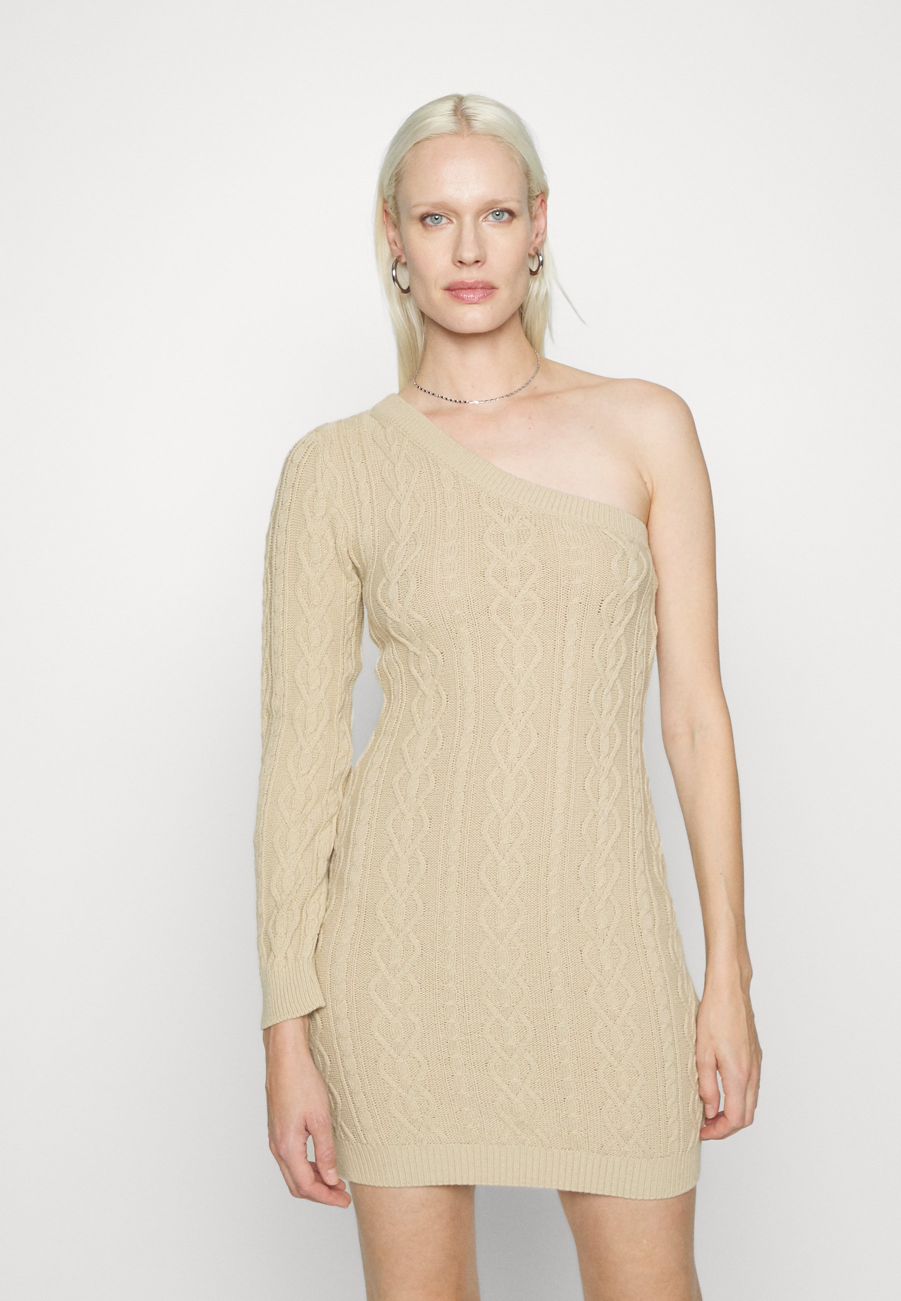 Missguided Tall ONE SHOULDER CABLE 