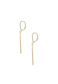Los pendientes tono oro presentan un diseño de varilla larga y delgada con un cierre de palanca seguro. Superficie lisa, estilo minimalista.