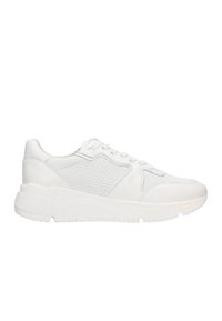 Sneakers bianchi con tomaia in rete, dettagli in pelle liscia, punta arrotondata, suola a fantasia e chiusura con lacci. Presentano una suola chunky e testurizzata.