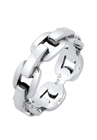 Anello a catena in argento con segmenti ovali interbloccati, lucidi e con superficie piatta. Stampato con "925" che indica argento sterling.