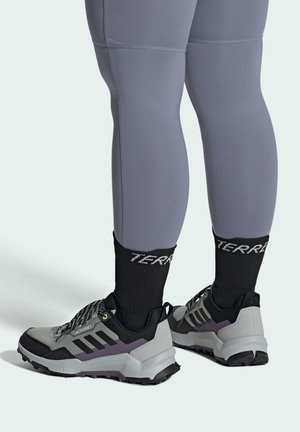 adidas Terrex TERREX AX4 - Zapatillas - silver core black grey two