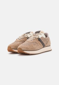 GANT BEVINDA - Sneaker low - mud brown