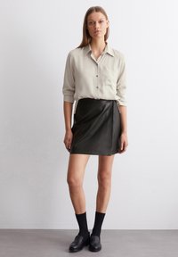 Marc O'Polo REGULAR AUS FLIESSENDEM  - Button-down blouse - misty grey