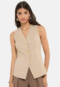 REGULAR FIT - SCULPTING STRETCH MULTI BUTTON  - Bodywarmer - cream