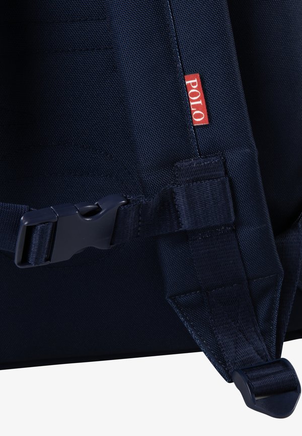 BEAR BACKPACK UNISEX – Tagesrucksack