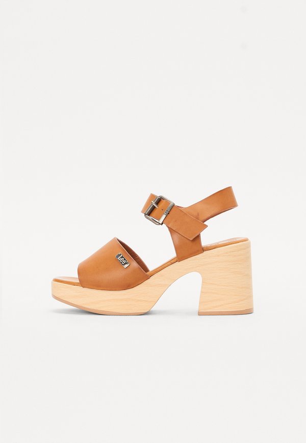 SALUDA WOMEN BULKY - Platform sandals - chipmunk