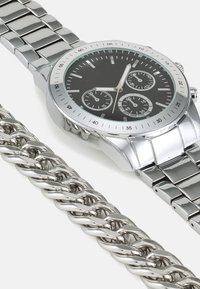 Pier One SET - Klocka - silver-coloured/black
