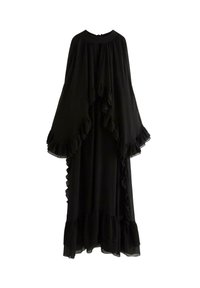 Lång svart klänning i lätt tyg, med volangdetaljer längs ärmarna och nederkanten, med en avslappnad silhuett och rund halsringning.