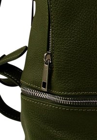 DrachenLeder CITY TOSCANTO - Rugzak - grün