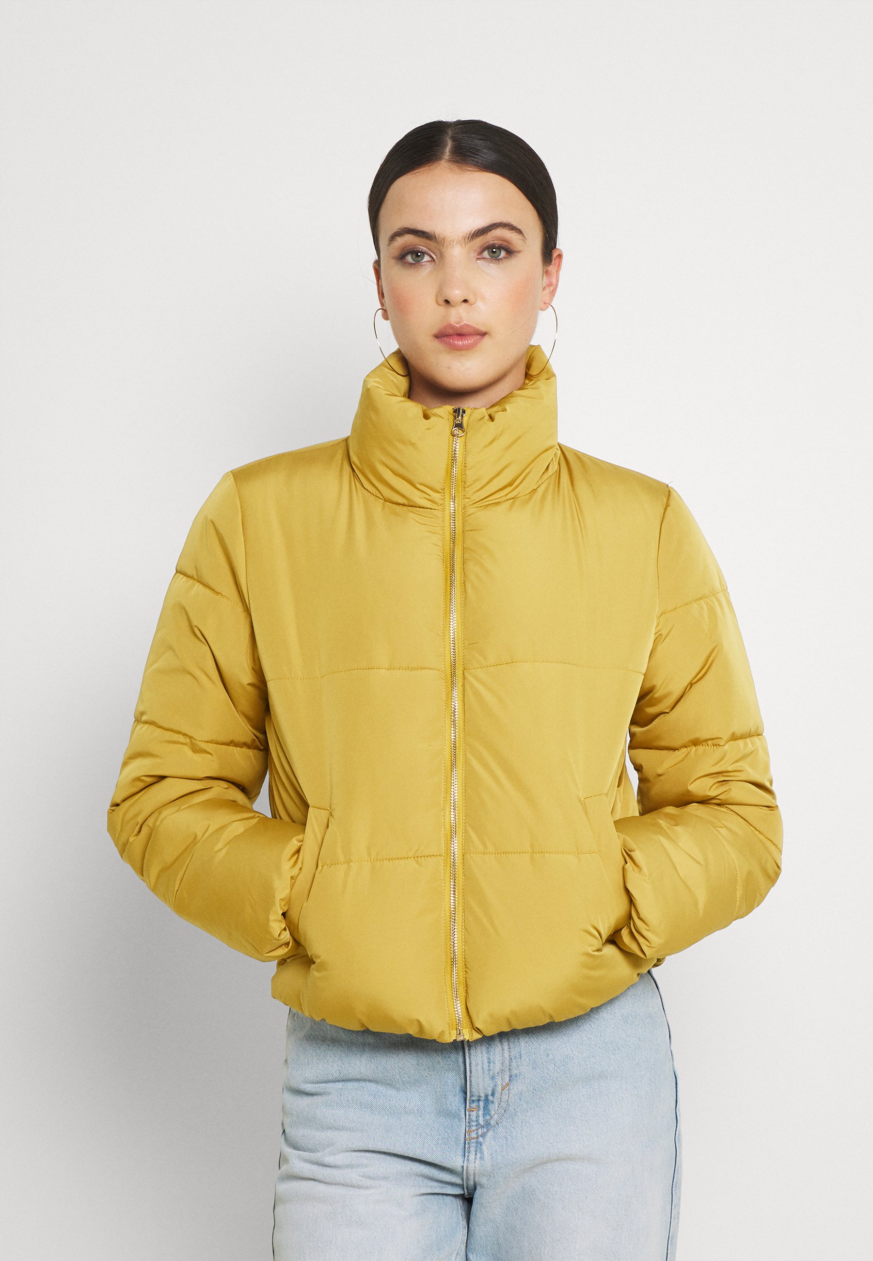 JDY JDYNEWERICA SHORT PADDED JACKET 