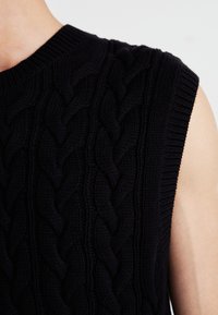 Weekday CABLE VEST - Débardeur - black