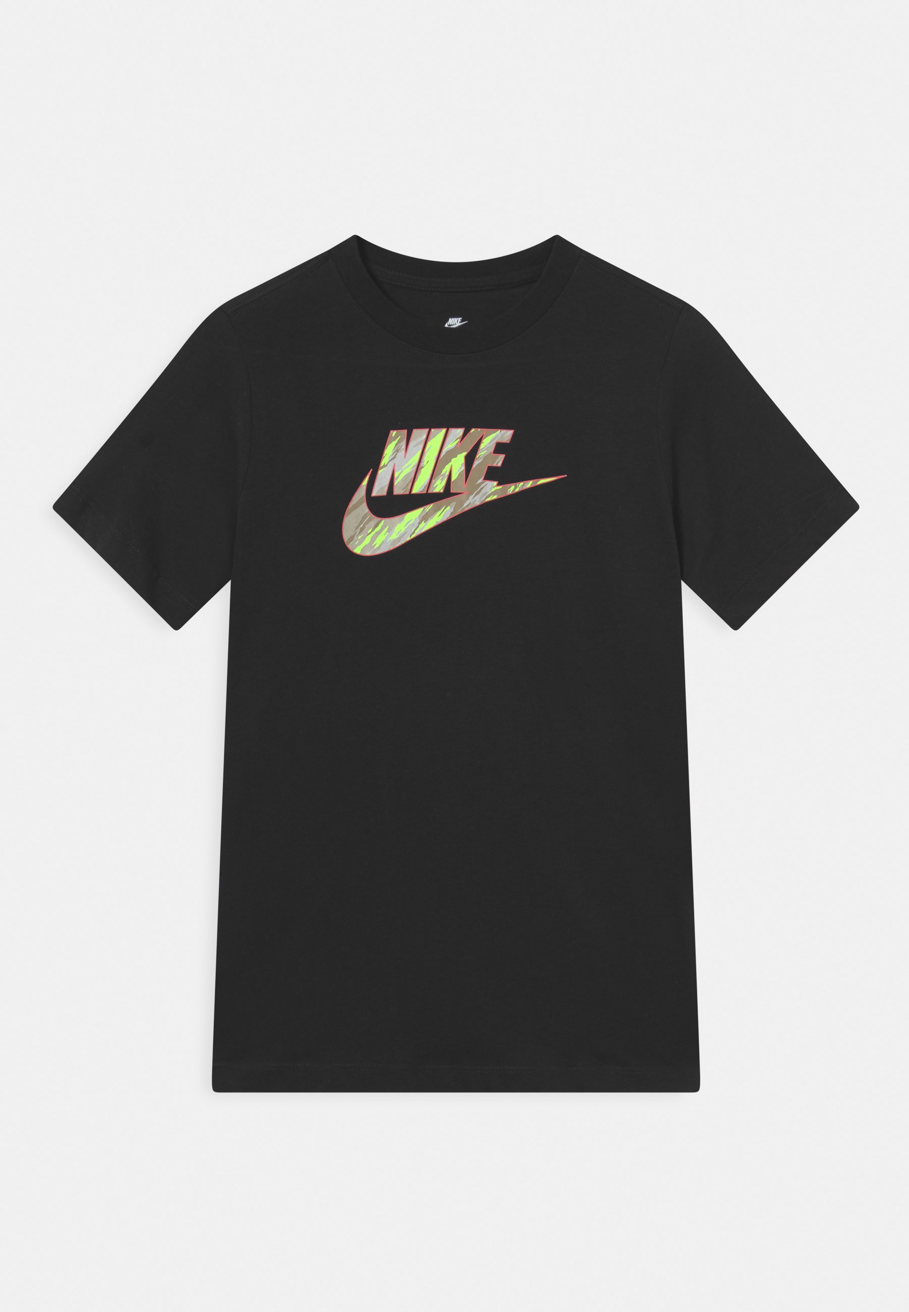t shirt the nike tee