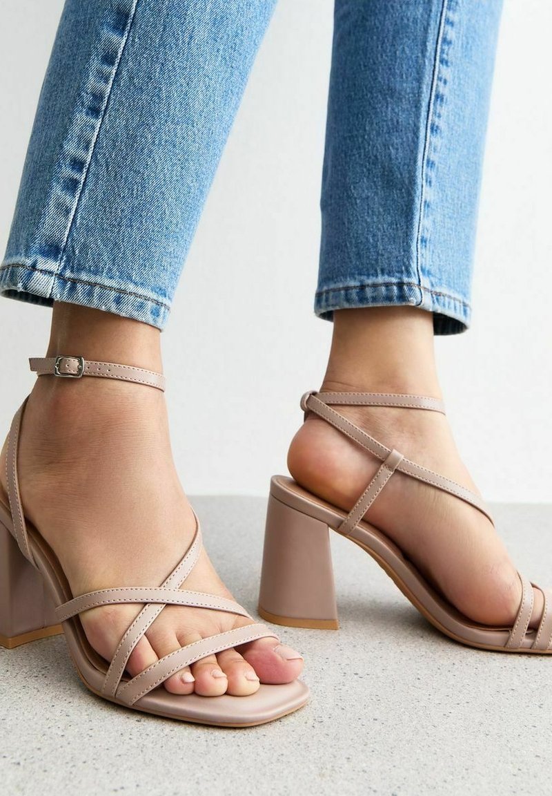 New Look STRAPPY - Sandali con tacco - light brown
