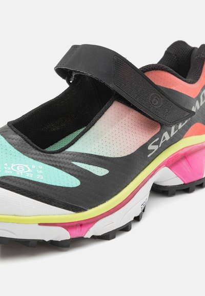 MM6 Maison Margiela XT-MARY SALOMON - Sapatilhas - ginger/electric green/knockout green