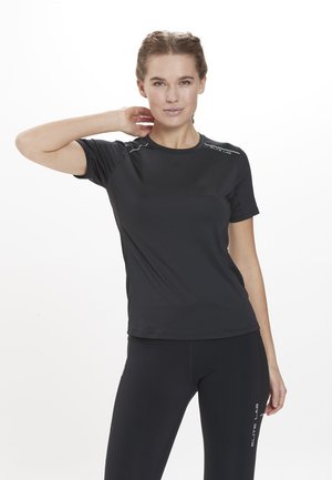 Tekninen t-paita - black